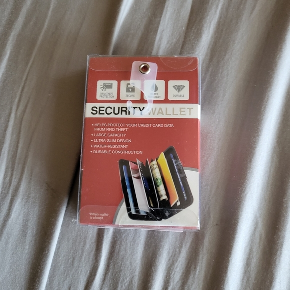 Security wallets - Picture 2 of 5